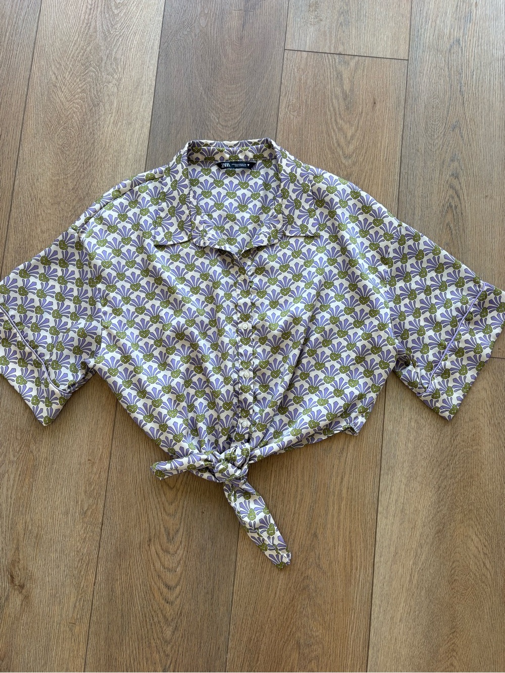 Zara Lilac & Olive Tie-Front Button Down Shirt silky